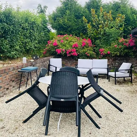 Le De Phal Saint-Phal