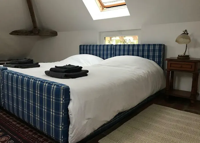 Le De Phal Saint-Phal